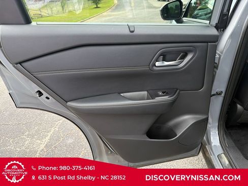 Certified 2024 Nissan Rogue SL w/ SL Premium Package AWD/4WD image 30