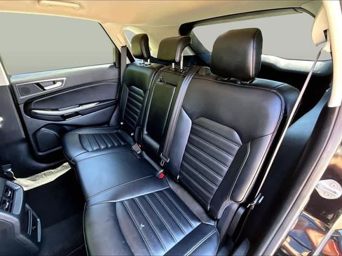 Certified 2024 Ford Edge SEL AWD/4WD image 21