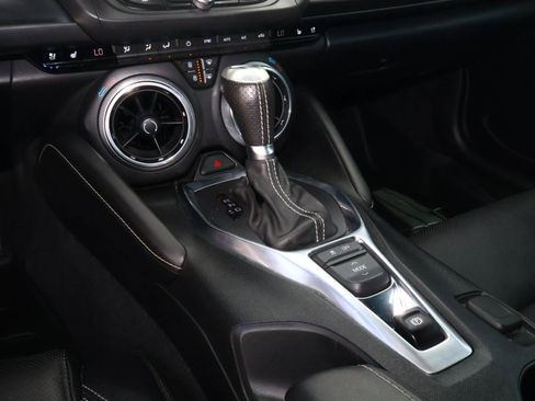 Used 2021 Chevrolet Camaro SS RWD image 26