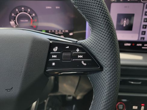 New 2026 Audi SQ5 Premium Plus AWD/4WD image 32