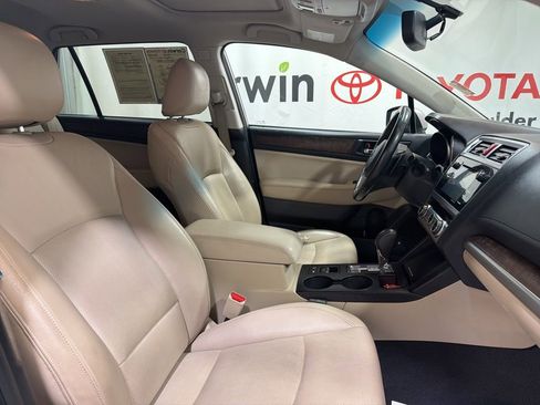 Used 2015 Subaru Outback 2.5i Limited image 12