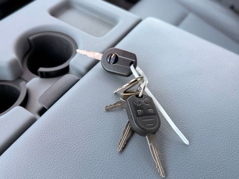 Used 2015 Ford F250 XL w/ Power Equipment Group image 49