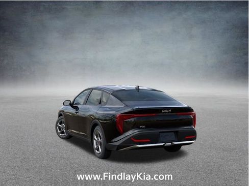 New 2026 Kia K4 FWD image 5