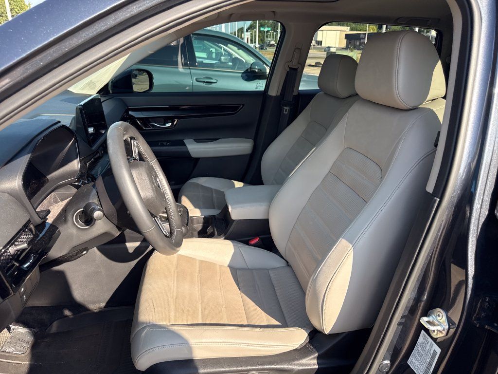 Used 2024 Honda CR-V EX-L image 9