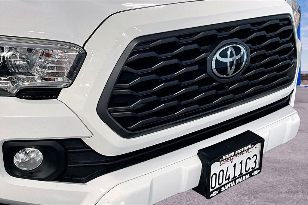Used 2020 Toyota Tacoma TRD Sport w/ Advanced Technology Package AWD/4WD image 26