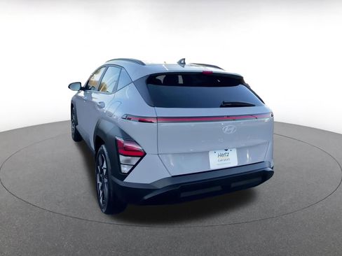 Used 2025 Hyundai Kona SEL image 11
