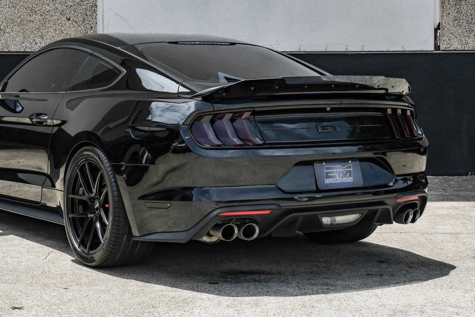Used 2018 Ford Mustang GT RWD image 13