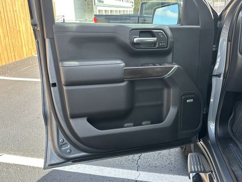 Used 2020 GMC Sierra 1500 SLT w/ SLT Premium Plus Package image 10