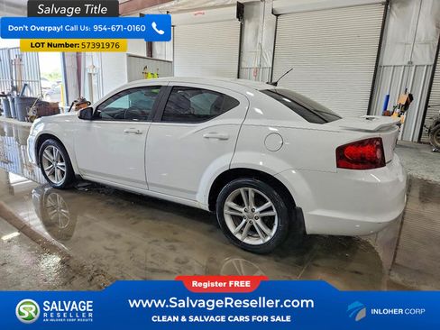 Used 2012 Dodge Avenger SXT w/ Rallye Appearance Group FWD image 3