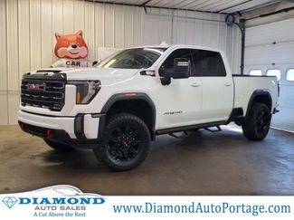 Used 2024 GMC Sierra 2500 AT4 image 1