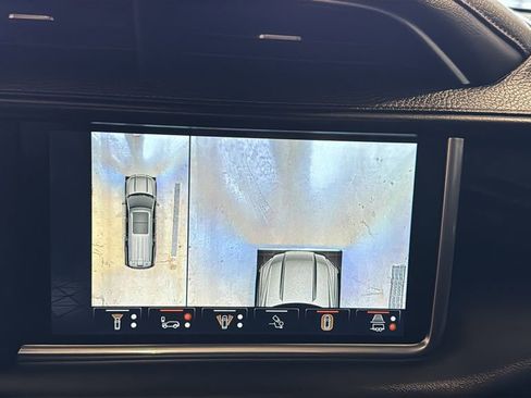 Used 2024 GMC Yukon Denali w/ Denali Reserve Package image 43