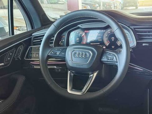 Used 2025 Audi Q7 3.0T Premium Plus w/ Premium Plus Package AWD/4WD image 15