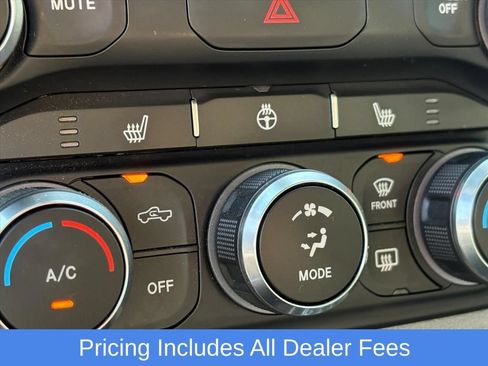 Used 2022 RAM 1500 Big Horn AWD/4WD image 14