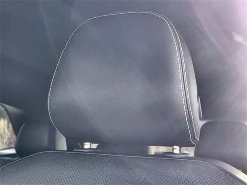 Used 2024 Volkswagen Atlas Cross Sport SE image 25