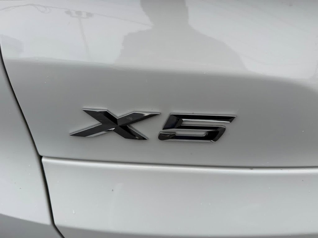 Used 2023 BMW X5 xDrive40i AWD/4WD image 9