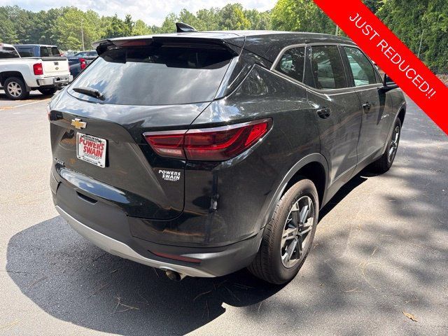 Used 2024 Chevrolet Blazer LT w/ LPO, Floor Liner Package FWD image 5