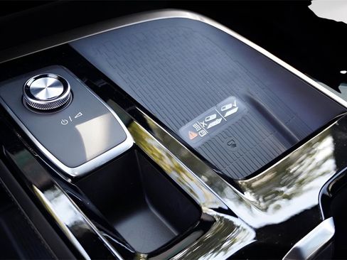 New 2026 Buick Enclave Avenir image 14