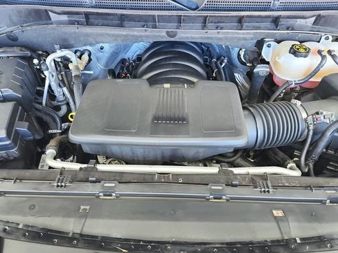 Used 2024 GMC Yukon Denali RWD image 17