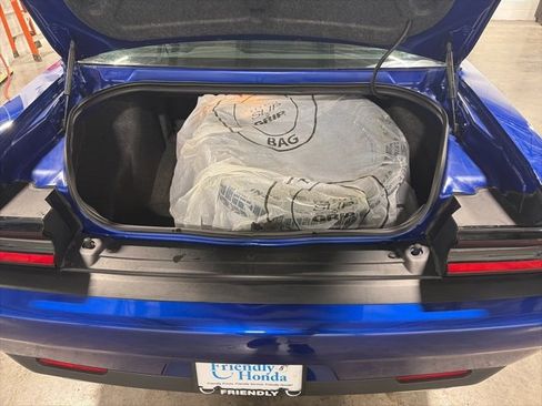 Used 2021 Dodge Challenger SXT w/ Blacktop Package image 10