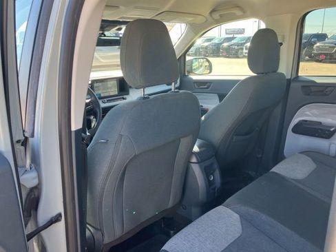 Used 2024 Ford Maverick XLT image 17