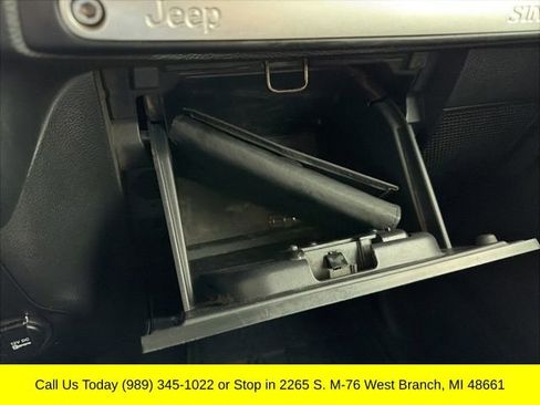 Used 2014 Jeep Wrangler Unlimited Rubicon w/ Max Tow Package image 31