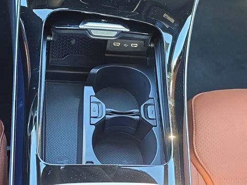 New 2026 Mercedes-Benz C 300 4MATIC Sedan image 18