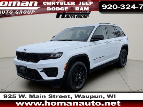 Used 2024 Jeep Grand Cherokee Altitude image 1