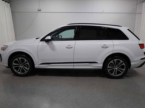 New 2026 Audi Q7 Premium image 2