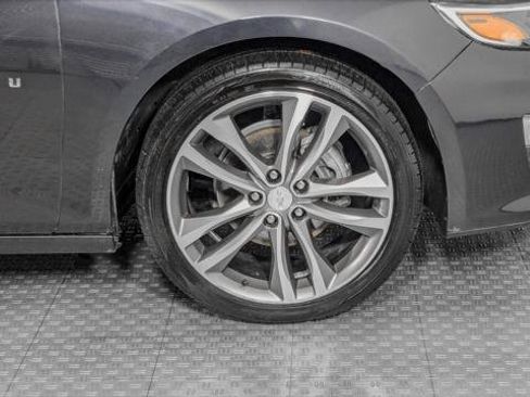 Used 2023 Chevrolet Malibu LT FWD image 31