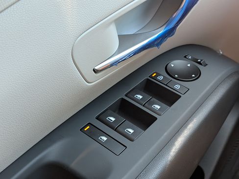 New 2026 Hyundai Tucson SEL FWD image 17