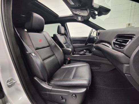 Used 2024 Dodge Durango Citadel image 5