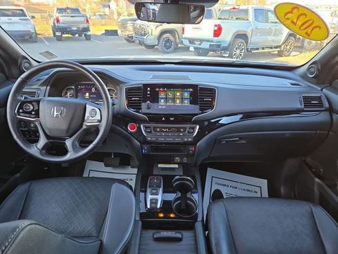 Used 2023 Honda Passport Elite image 4