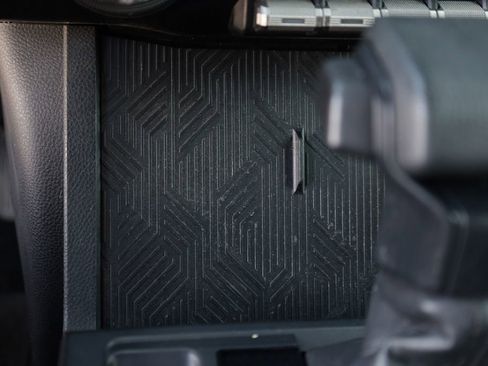 Used 2024 Toyota Tacoma SR5 image 35