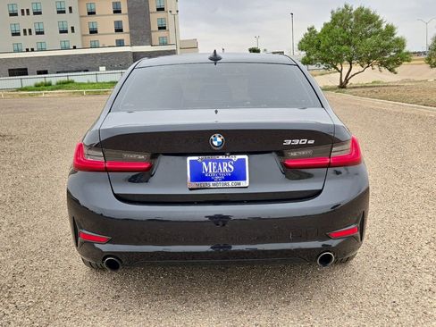 Used 2021 BMW 330e w/ Convenience Package RWD image 4