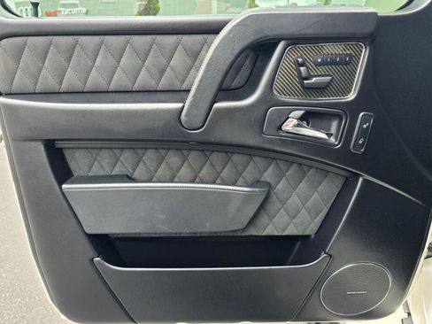 Used 2018 Mercedes-Benz G 550 Squared image 42