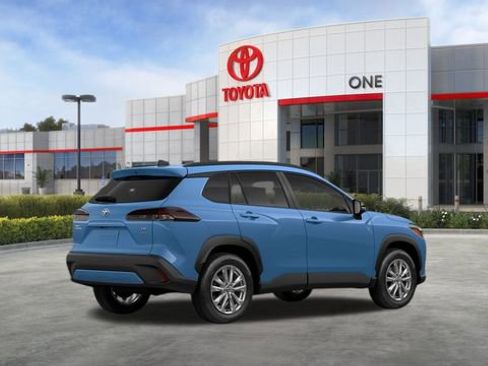 New 2026 Toyota Corolla Cross LE image 11