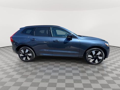 Used 2024 Volvo XC60 T8 Ultimate w/ Protection Package Premier AWD/4WD image 3