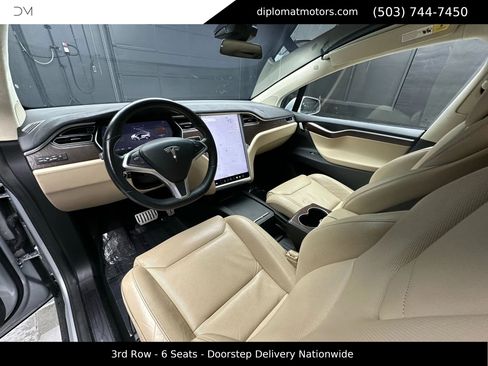 Used 2016 Tesla Model X Performance image 17