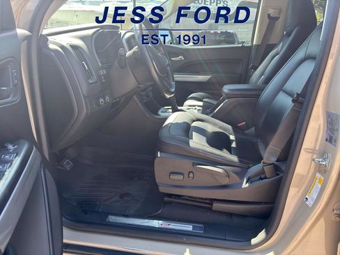 Used 2021 Chevrolet Colorado ZR2 image 12