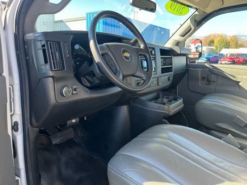 Used 2019 Chevrolet Express 2500 Extended w/ Driver Convenience Package image 15