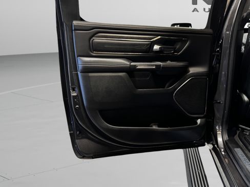 Used 2020 RAM 1500 Limited w/ Body Color Bumper Group image 37