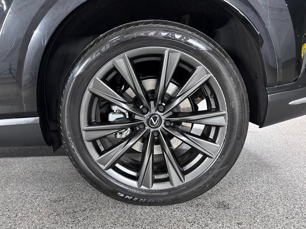 Used 2023 Lexus RX 350 F Sport w/ Accessory Package (Z1) AWD/4WD image 17
