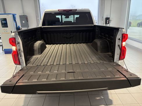 New 2026 Chevrolet Silverado 1500 High Country image 5