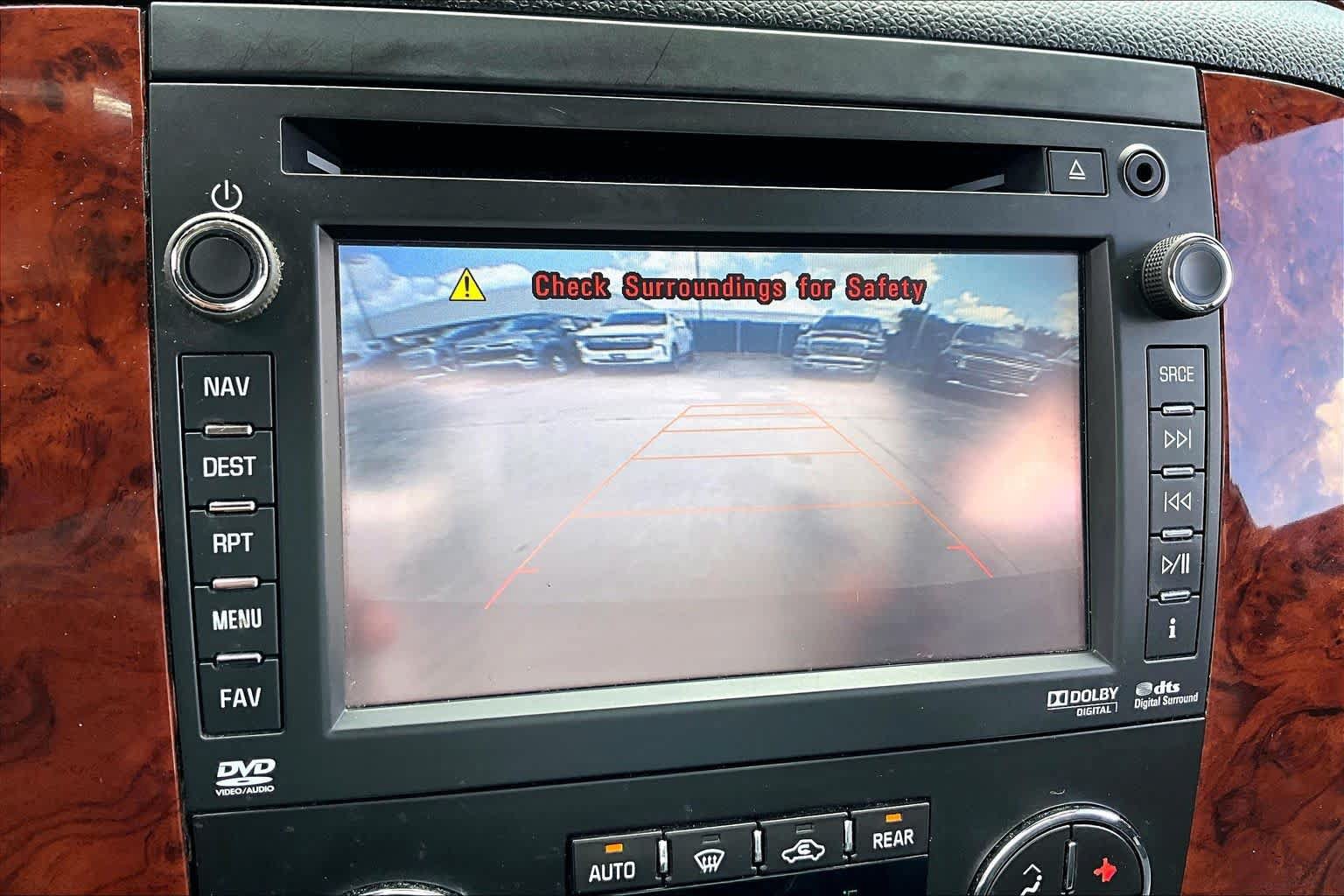 Used 2013 Chevrolet Tahoe LTZ RWD image 26