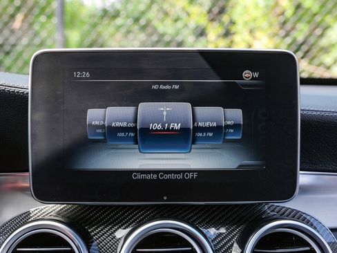 Used 2018 Mercedes-Benz GLC 43 AMG 4MATIC image 31