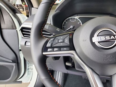 New 2026 Nissan Altima 2.5 SR AWD/4WD image 21