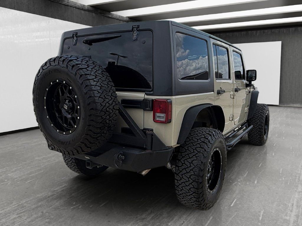Used 2018 Jeep Wrangler Unlimited Sport S AWD/4WD image 5