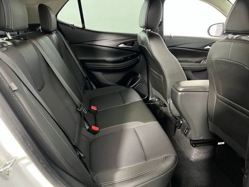 Used 2025 Buick Encore GX Preferred image 27