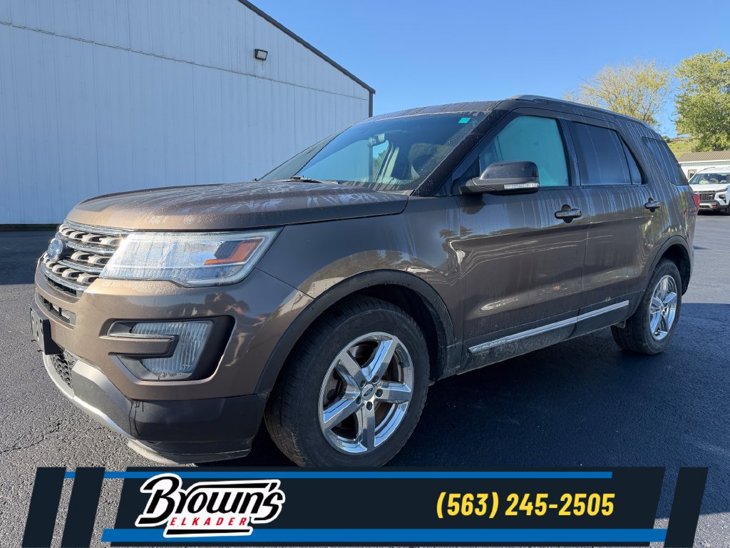 Used 2016 Ford Explorer XLT AWD/4WD image 1