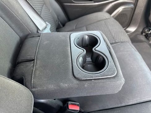 Used 2019 GMC Acadia SLE FWD image 24